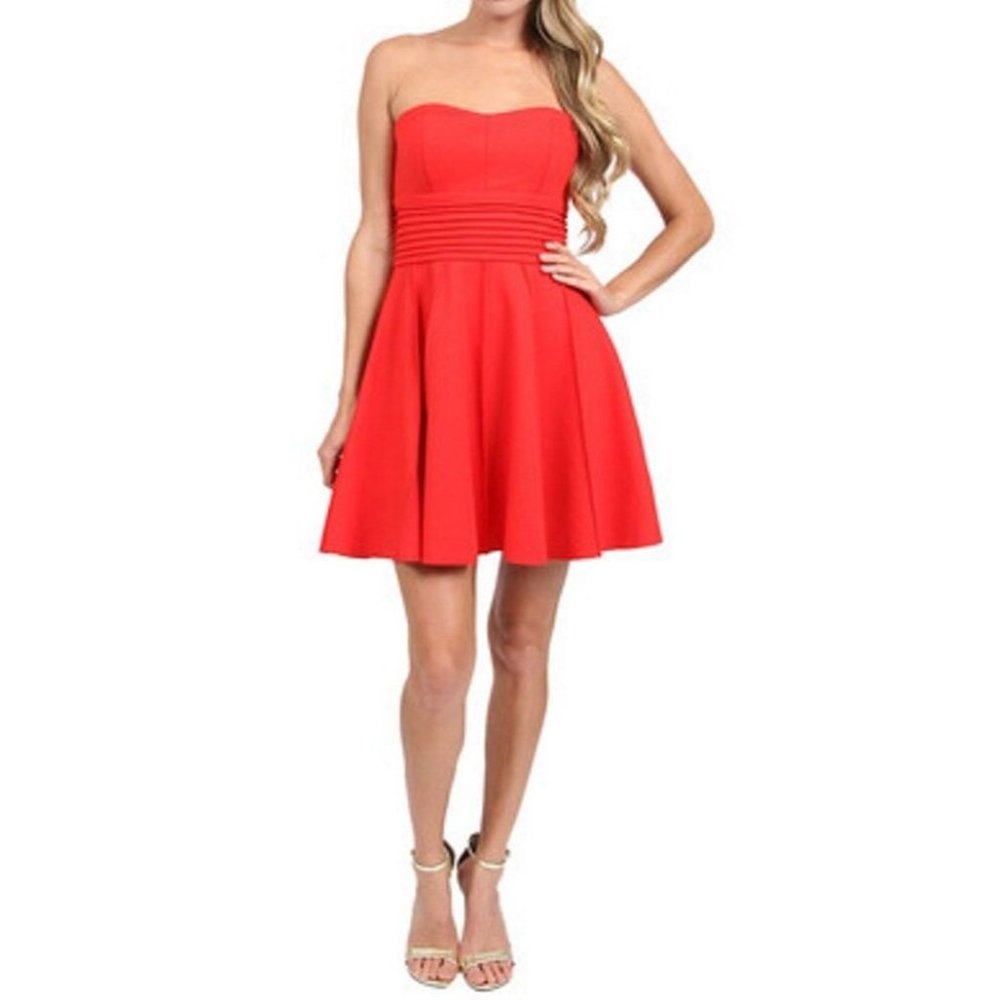 PARKER New York DULCE DRESS Red FLARED Strapless POINSETTIA M
